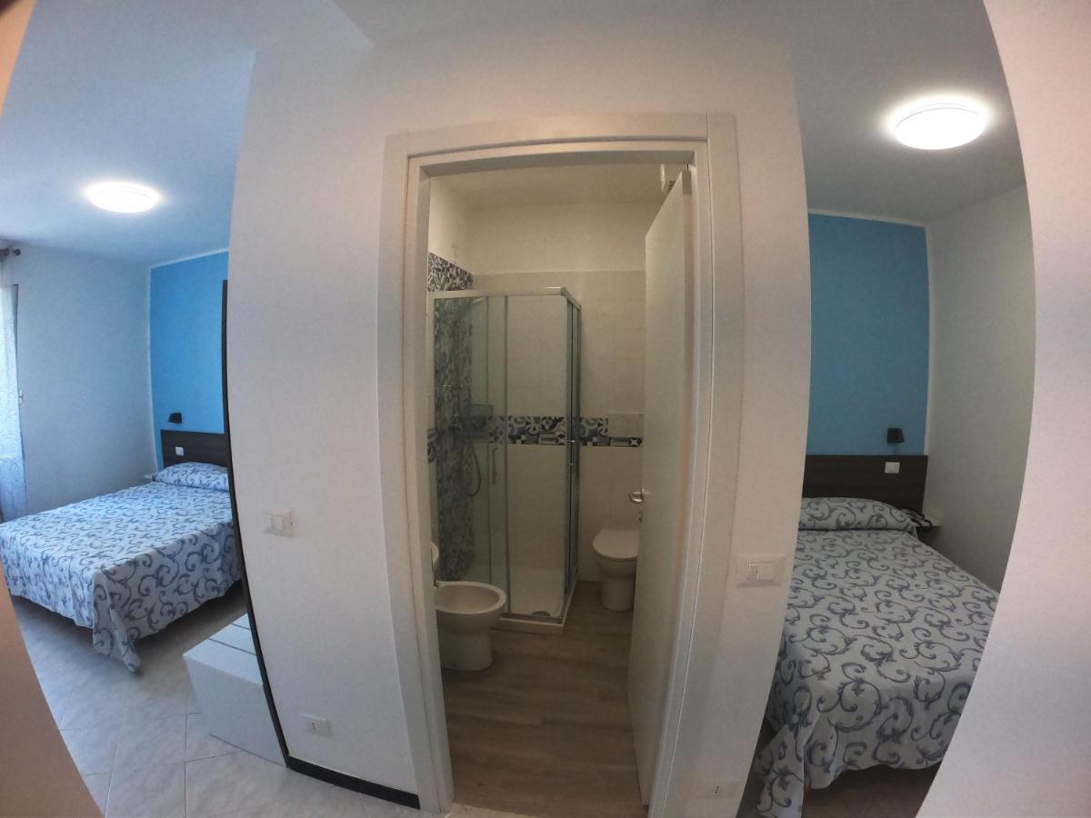 Hotel Aurora Варацце Экстерьер фото